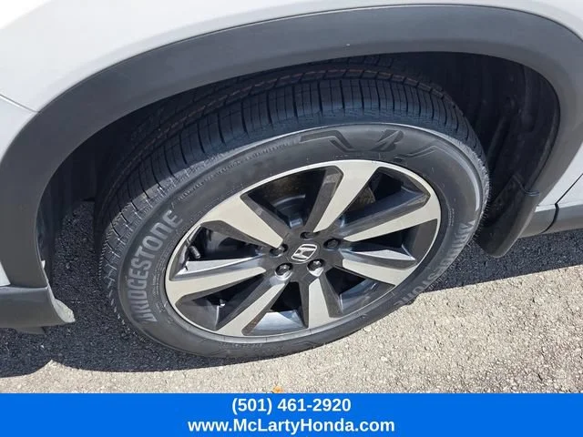 Certified Used 2024 Platinum White Pearl Honda Touring image 21