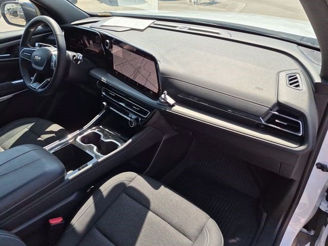 2025 Chevrolet Traverse LT - Photo 33