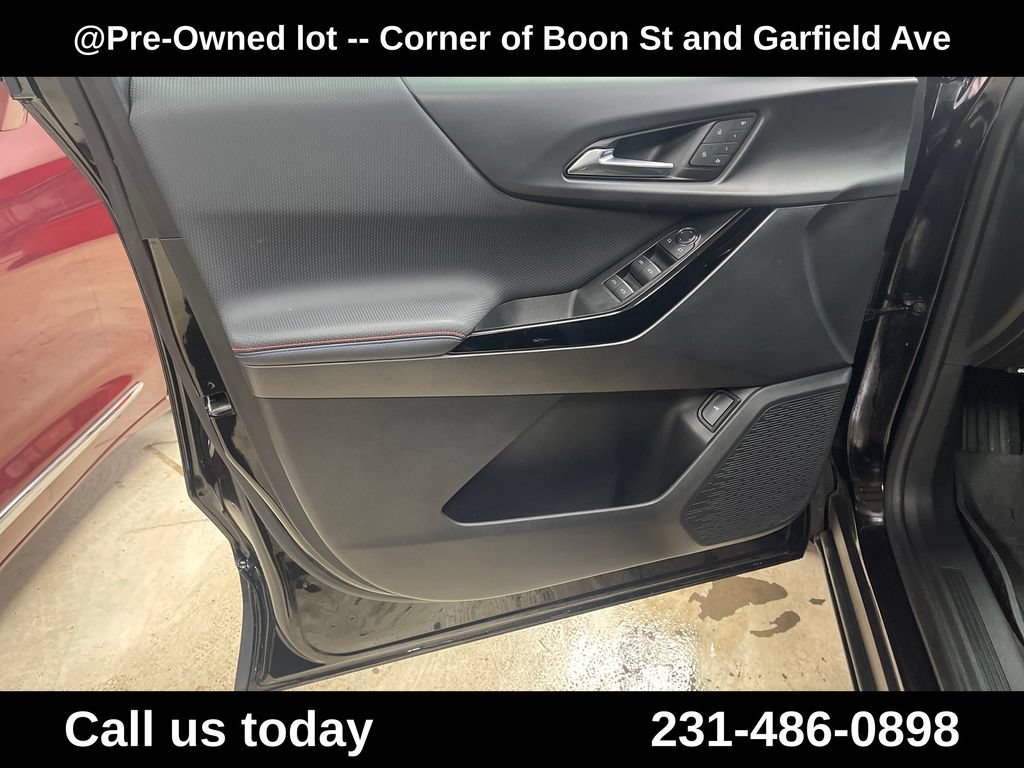 Used 2025 Mosaic Black Metallic Chevrolet RS image 16