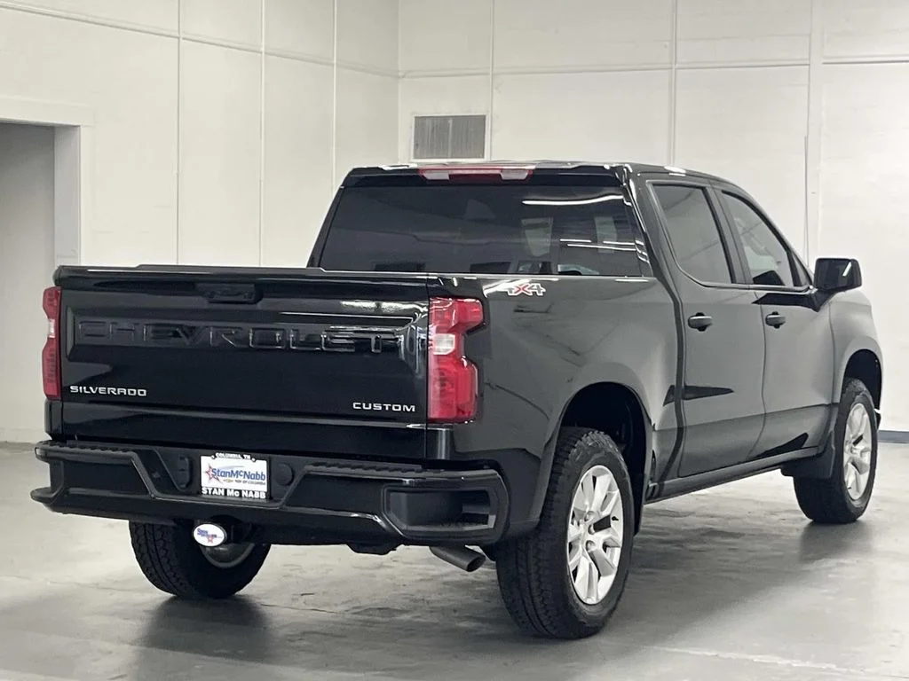 2026 Chevrolet Silverado 1500 Custom - Photo 8