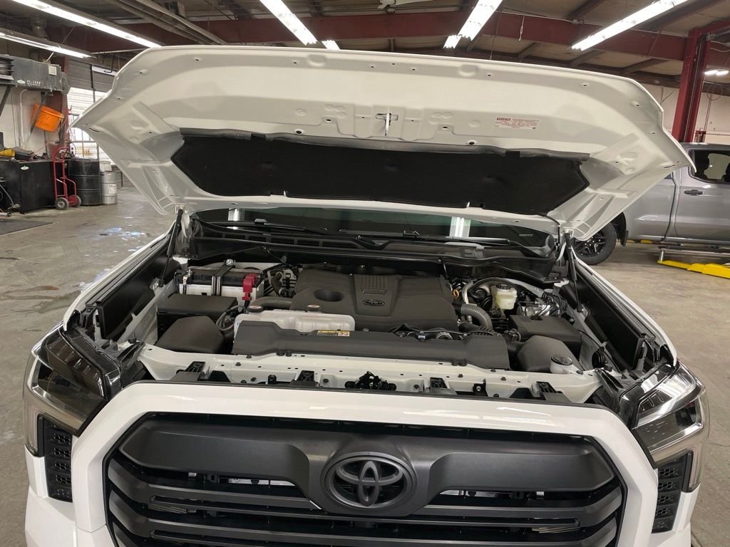 2026 Toyota Tundra SR5 - Photo 27