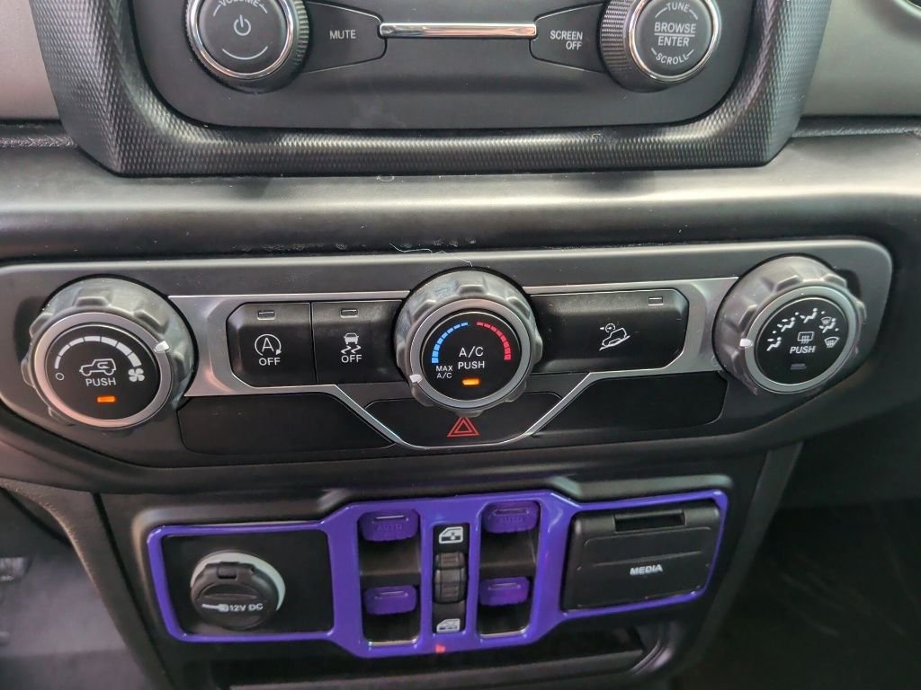 Used 2020 White Jeep Unlimited Sport S image 26