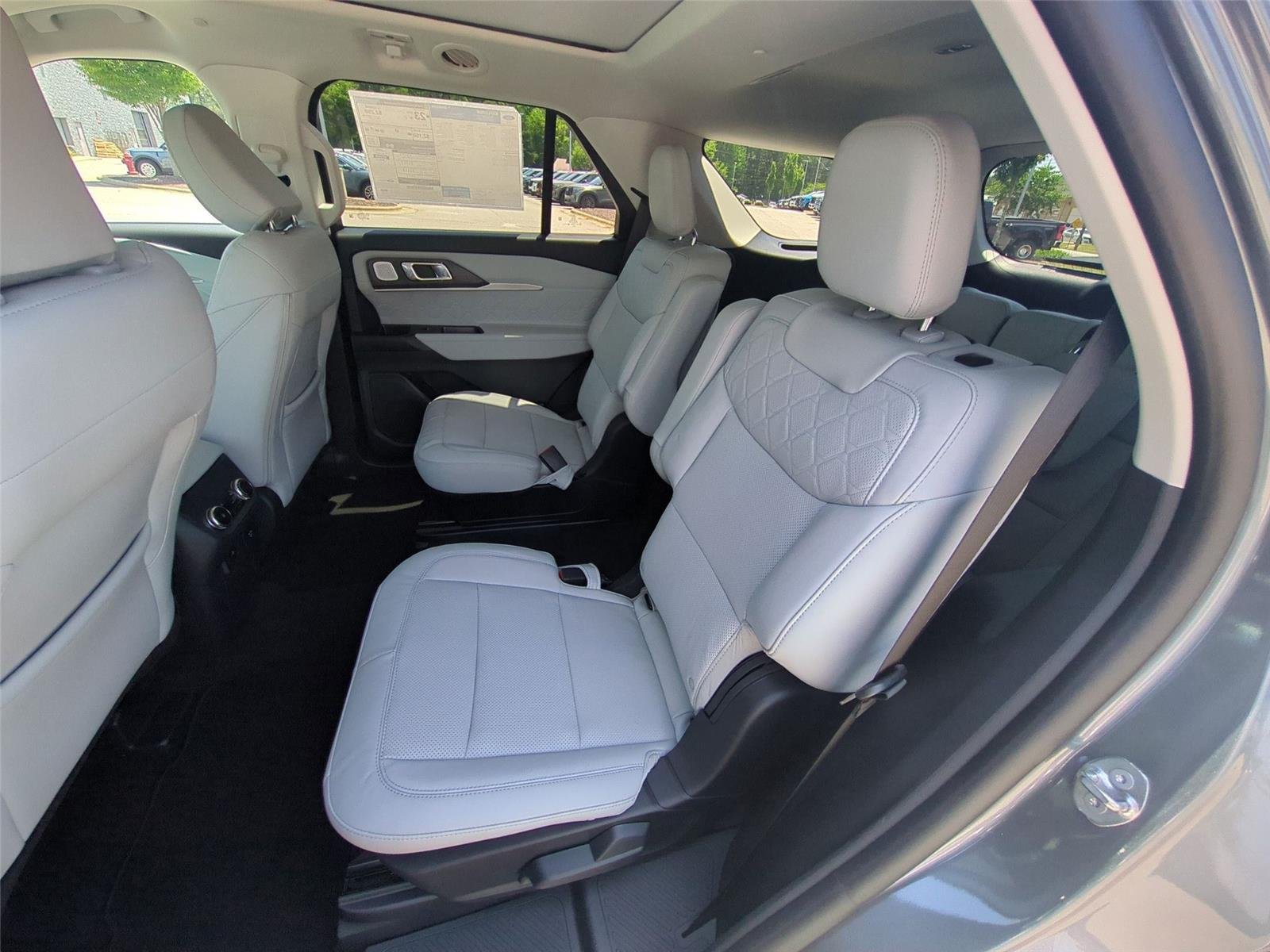 New 2026 Carbonized Gray Metallic Ford Platinum™ image 33
