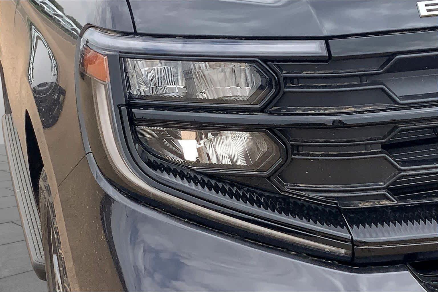 New 2026 Dark Matter Gray Metallic Ford Active image 13