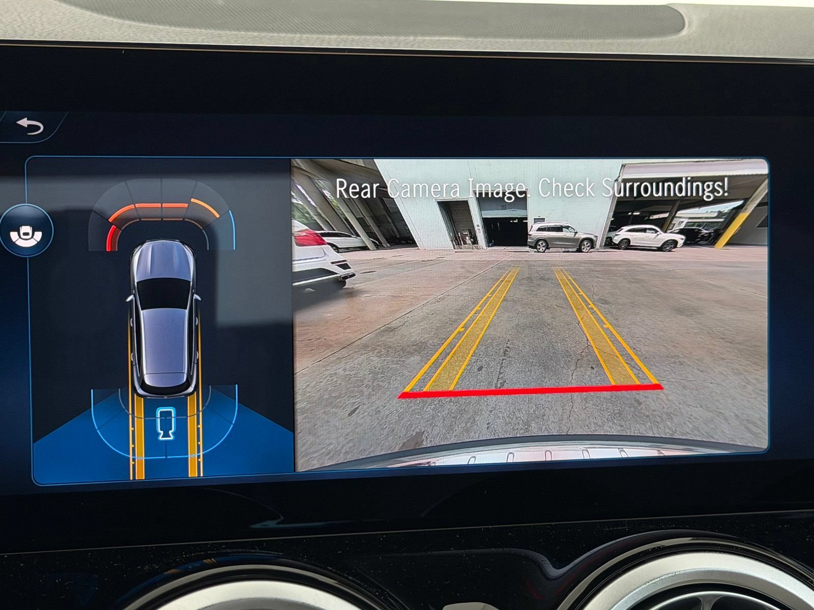 New 2026 Mountain Grey Metallic Mercedes-Benz GLA 250 image 33