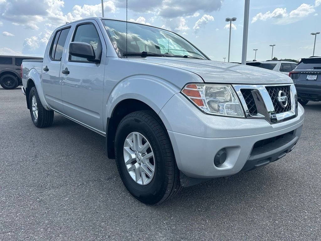 Used 2019 Silver Nissan SV image 3