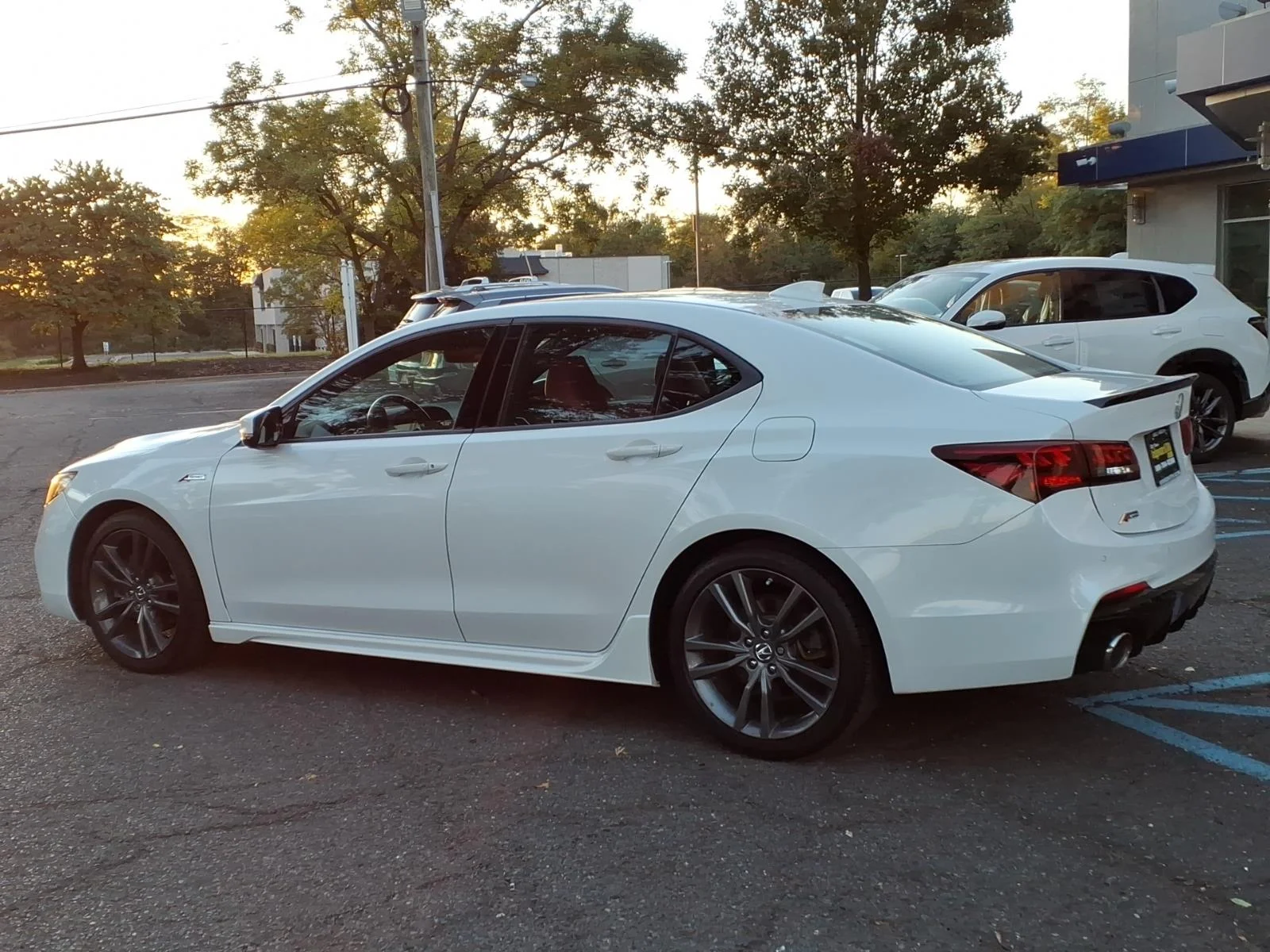 Used 2019 Platinum White Pearl Acura A-Spec Red image 4