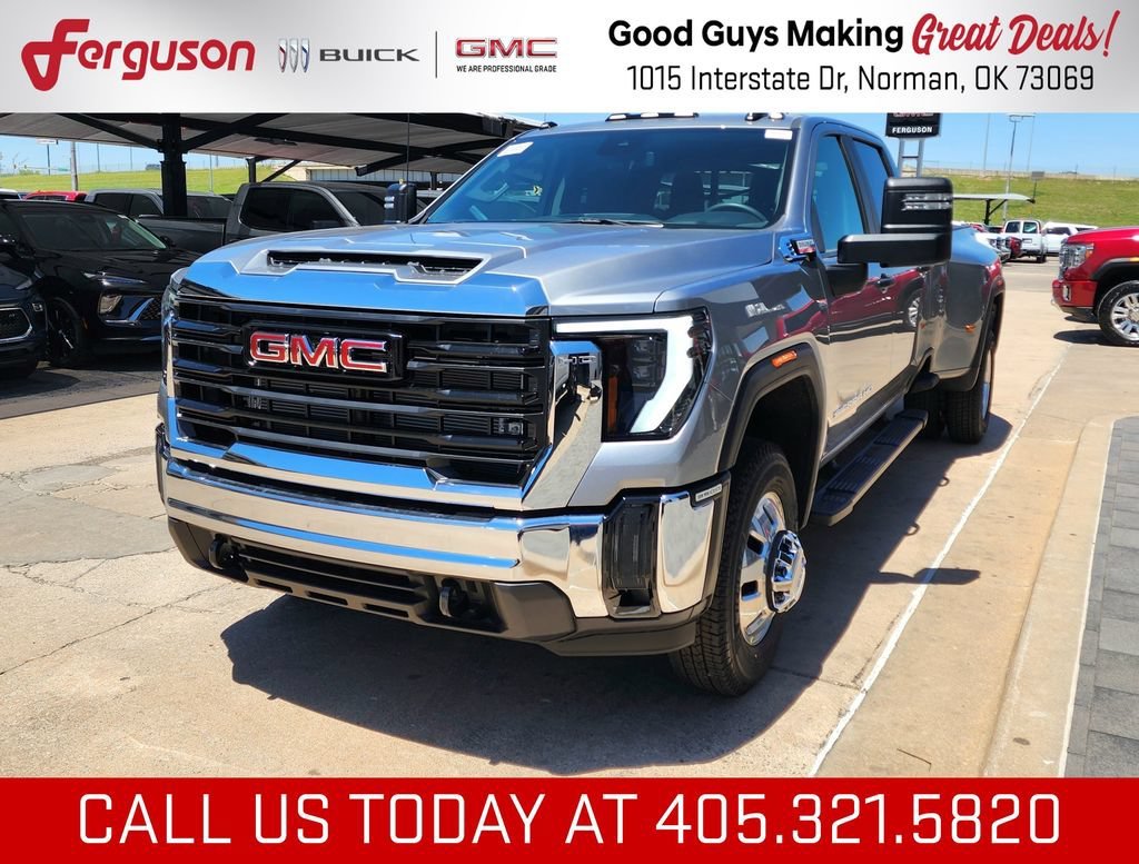 2026 GMC Sierra 3500HD Pro - Photo 7