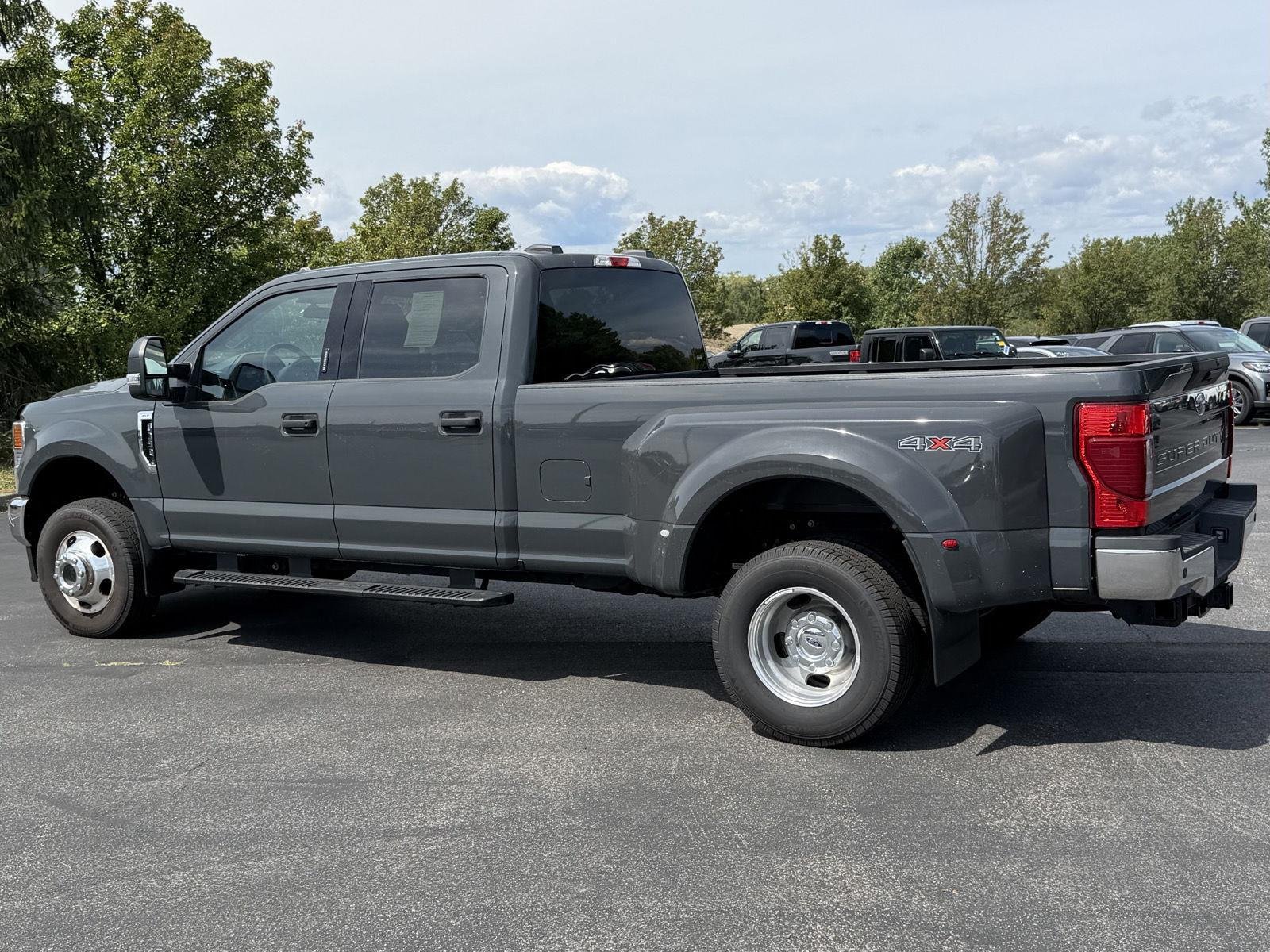 Used 2021 Lithium Gray Ford XLT image 7