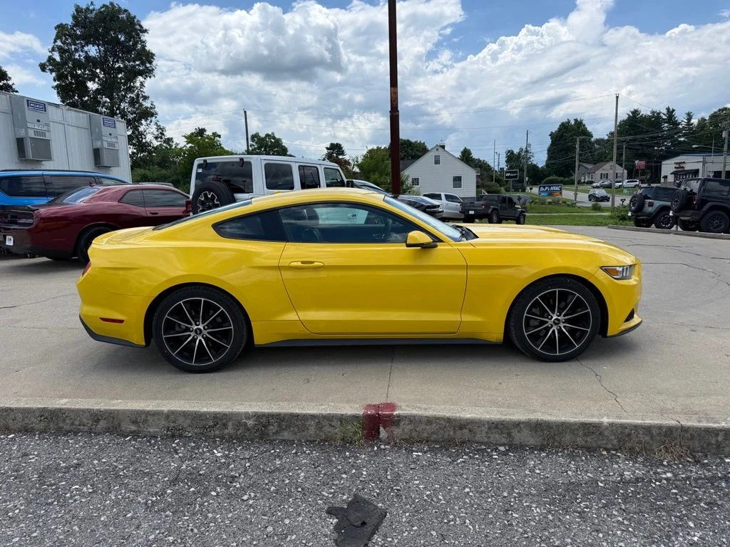 Used 2017 Yellow Ford EcoBoost Premium image 5