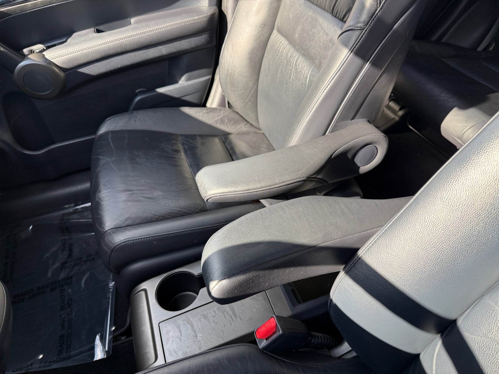 Used 2011 Crystal Black Pearl Honda EX-L image 14