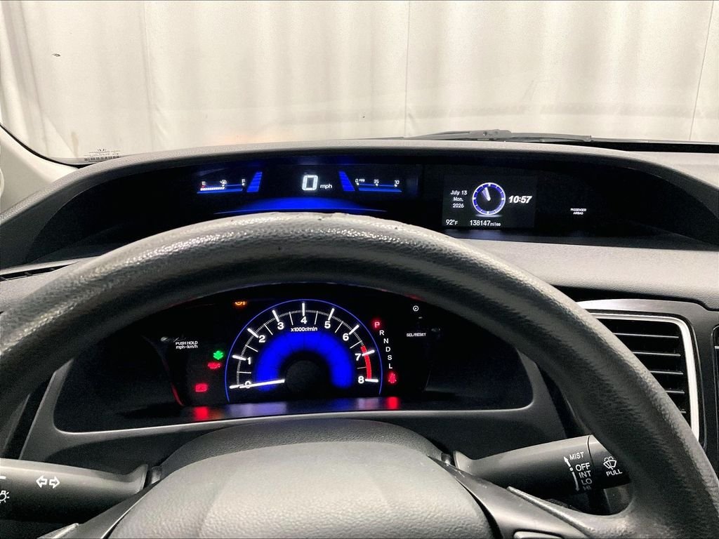 Used 2015 Black Honda SE image 24