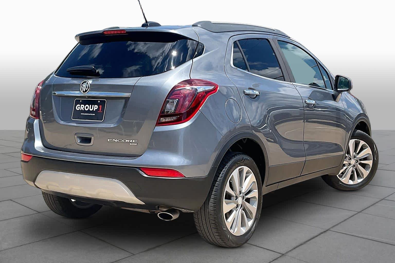 Used 2020 Satin Steel Metallic Buick Preferred image 13