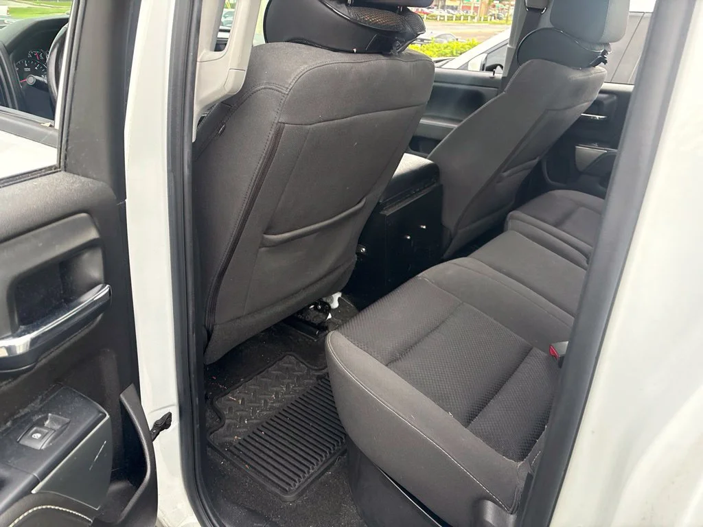Used 2017 White Chevrolet LT image 18