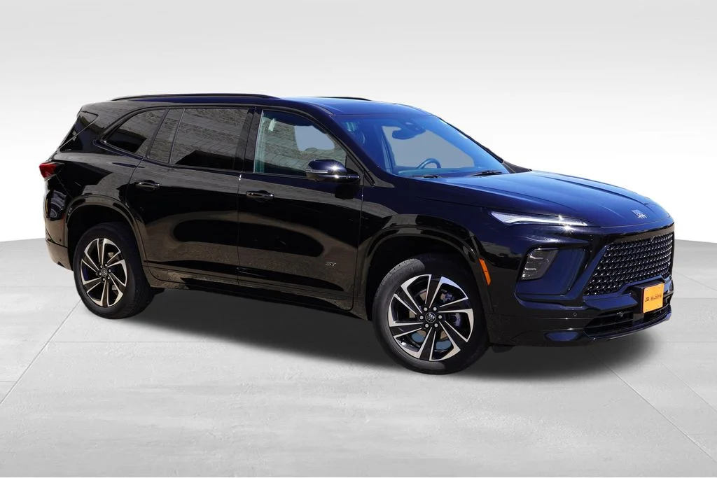 2025 Buick Enclave Sport Touring - Photo 2