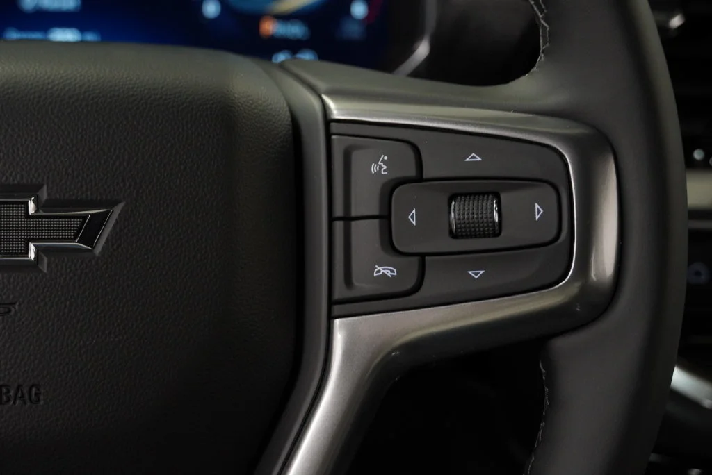New 2026 Black Chevrolet LT image 27