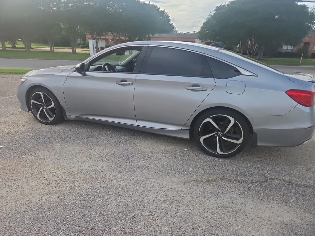 Used 2022 Gray Honda Sport Special Edition image 6