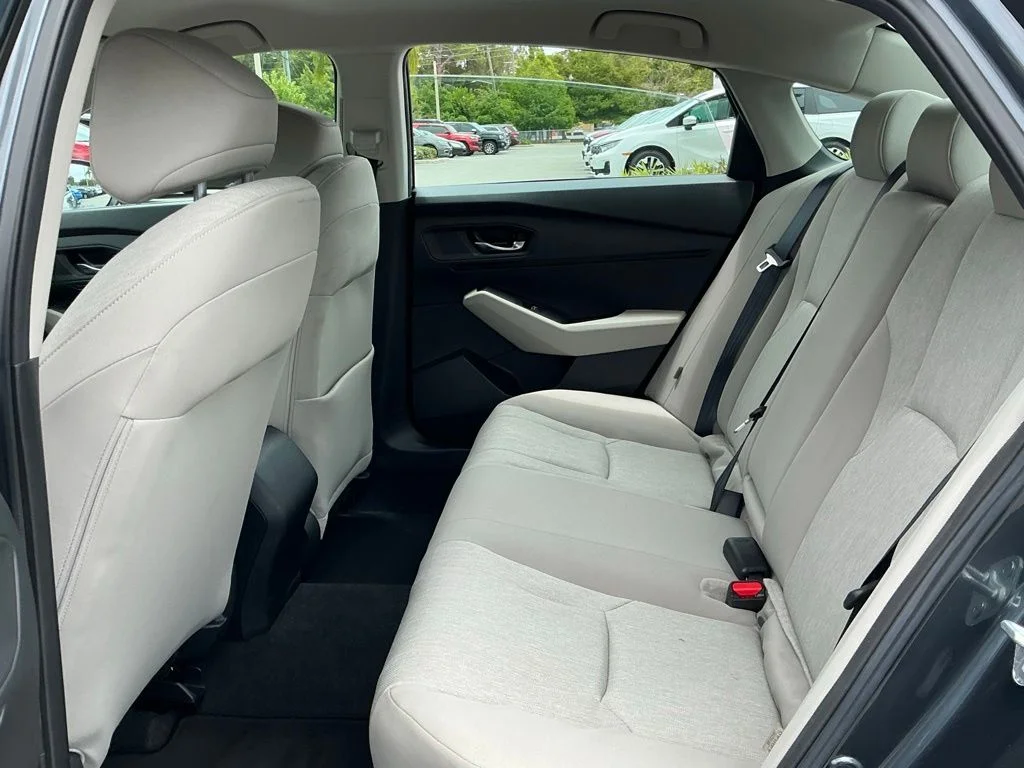 Used 2023  Honda LX image 29