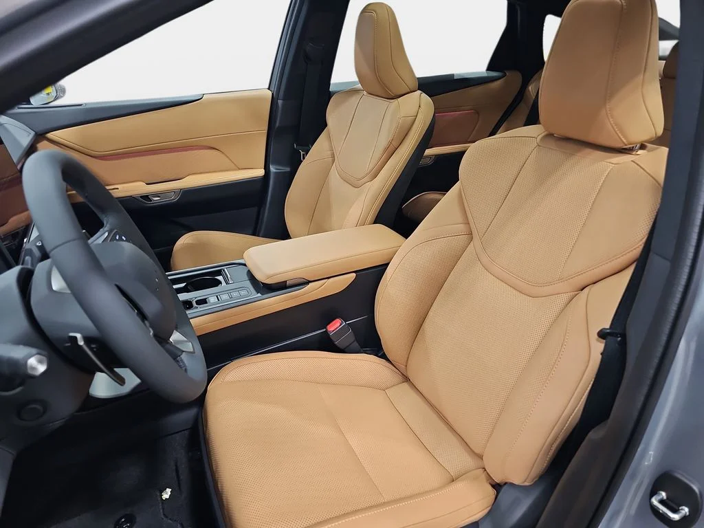 New 2026 Iridium Lexus PREMIUM AWD image 14