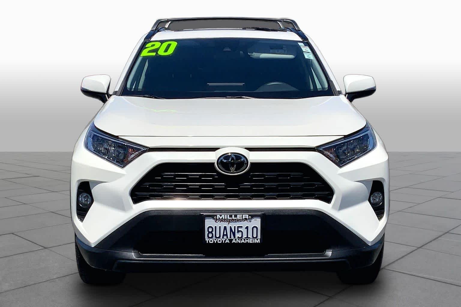 Certified Used 2021 Blizzard Pearl Toyota XLE Premium image 3