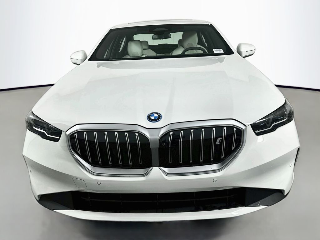 New 2026 BMW i5 eDrive40 4D Sedan in Austin #CX63581 | BMW of Austin