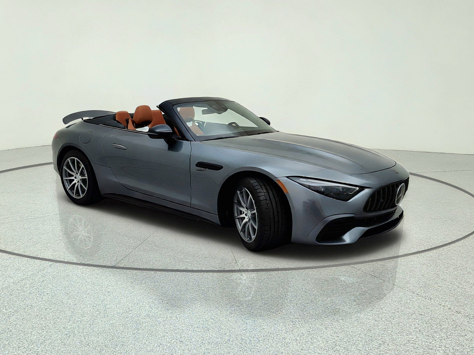New 2027 Selenite Grey Metallic Mercedes-Benz AMG® SL 43 Roadster image 5