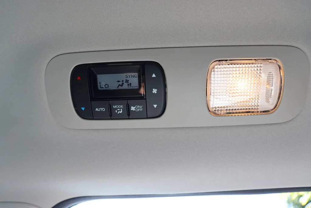 2026 Honda Odyssey Elite - Photo 17