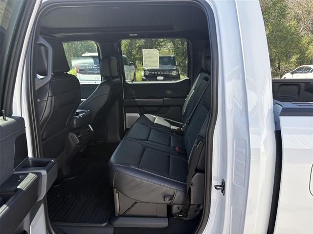 New 2026 Oxford White Ford Lariat® image 30