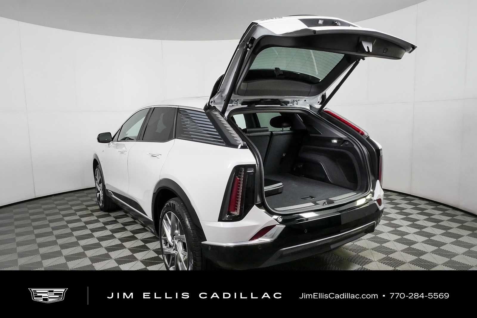 Certified Used 2025 Crystal White Tricoat Cadillac Luxury 1 image 32