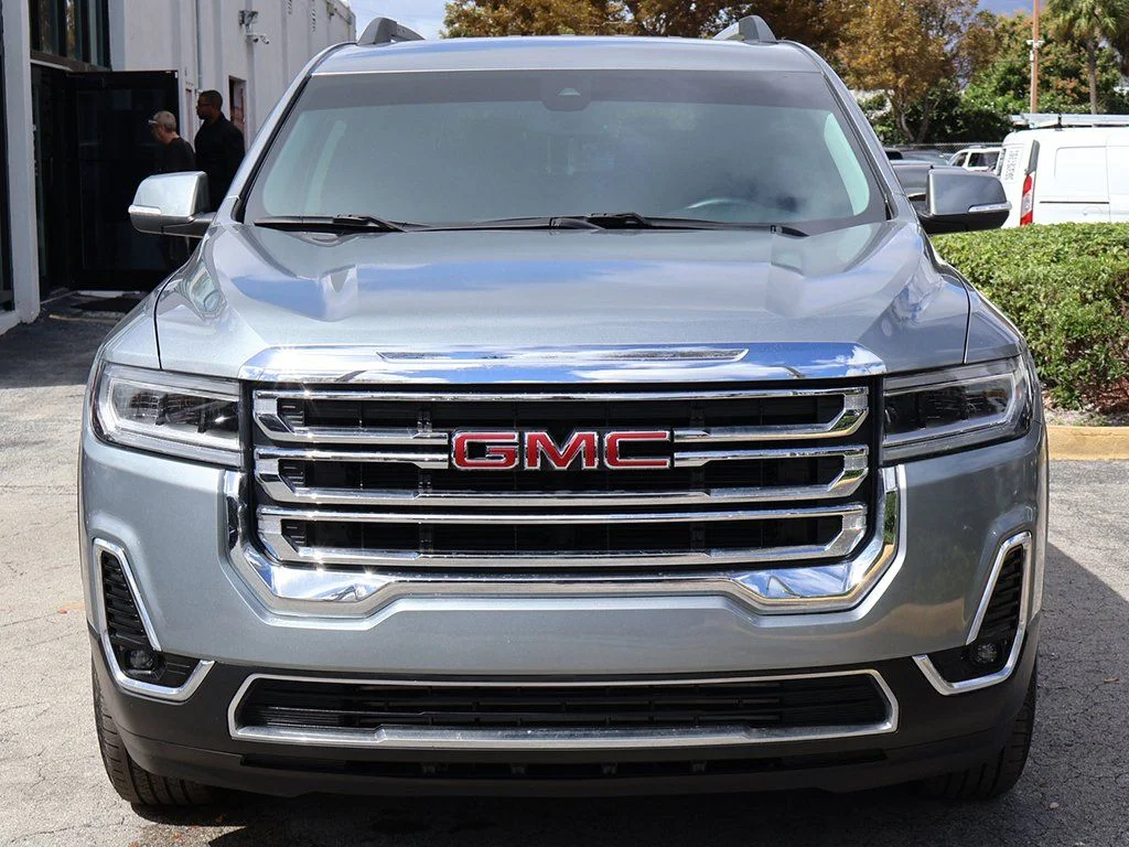 Used 2023 Silver GMC SLT image 12