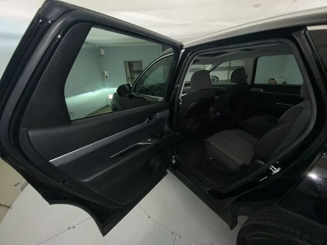 Used 2021 Black Hyundai SEL image 22