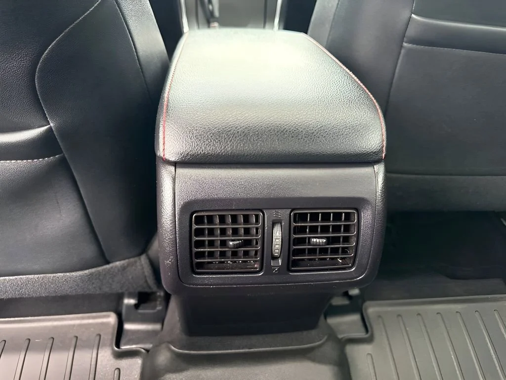 Used 2016  Toyota XSE image 14