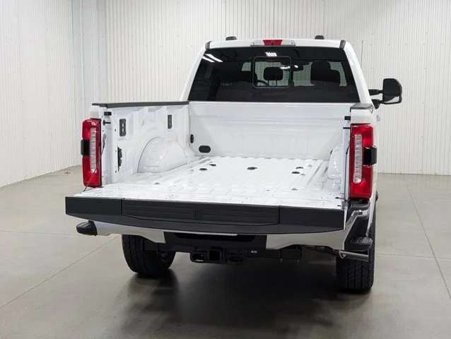 New 2026 Star White Metallic Tri-Coat Ford F-250® King Ranch® image 69