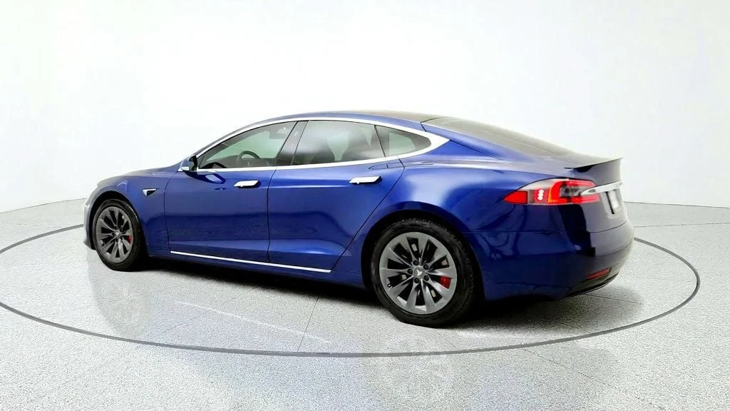 Used 2020 Deep Blue Metallic Tesla AWD Performance w/ Full Self-Driving & 21