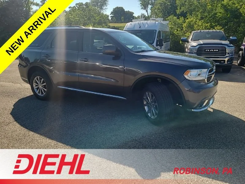 Used 2017 Gray Dodge SXT image 5