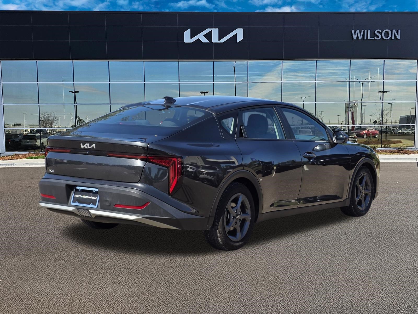 Used 2025 Gray Kia LXS image 3