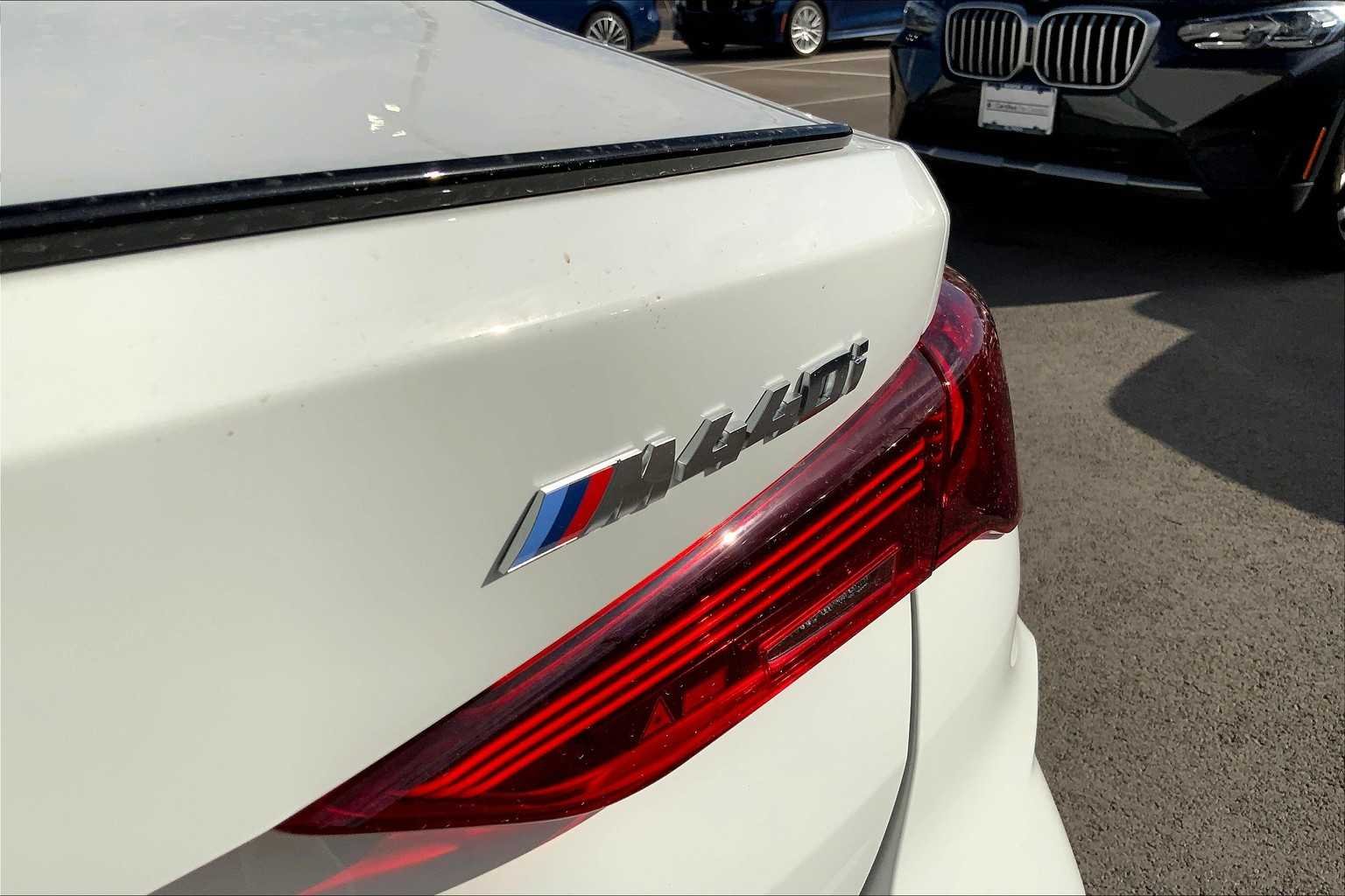 2026 BMW 4 Series M440i - Photo 13