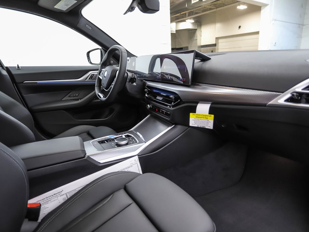 2025 BMW i4 40 - Photo 29