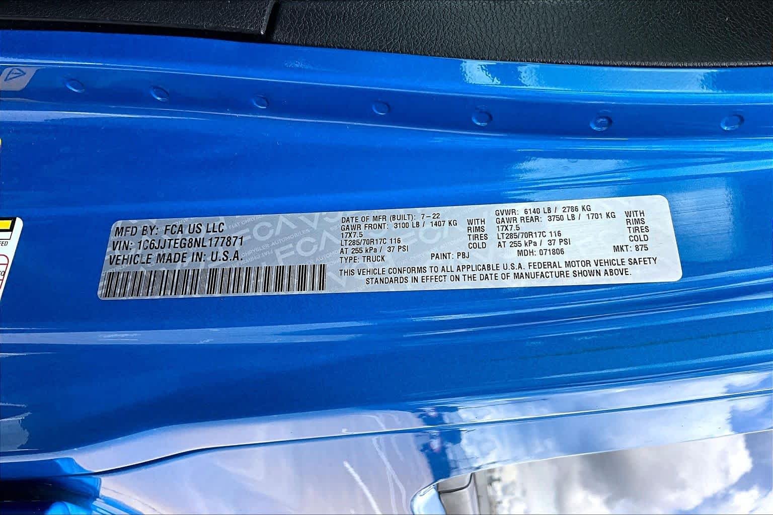 Used 2022 Hydro Blue Pearlcoat Jeep Mojave image 35