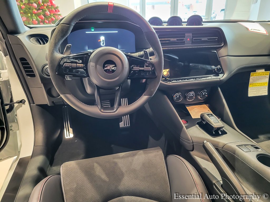 2024 Nissan Z NISMO - Photo 9