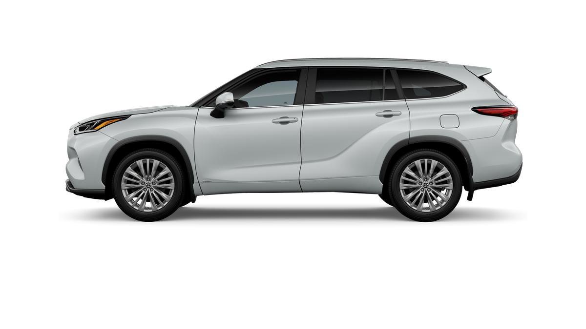 New 2026 Wind Chill Pearl Toyota Hybrid Platinum image 26