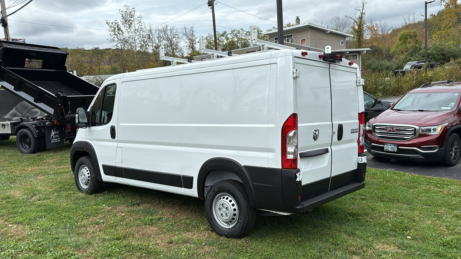 2025 Ram ProMaster 2500 Tradesman photo 4