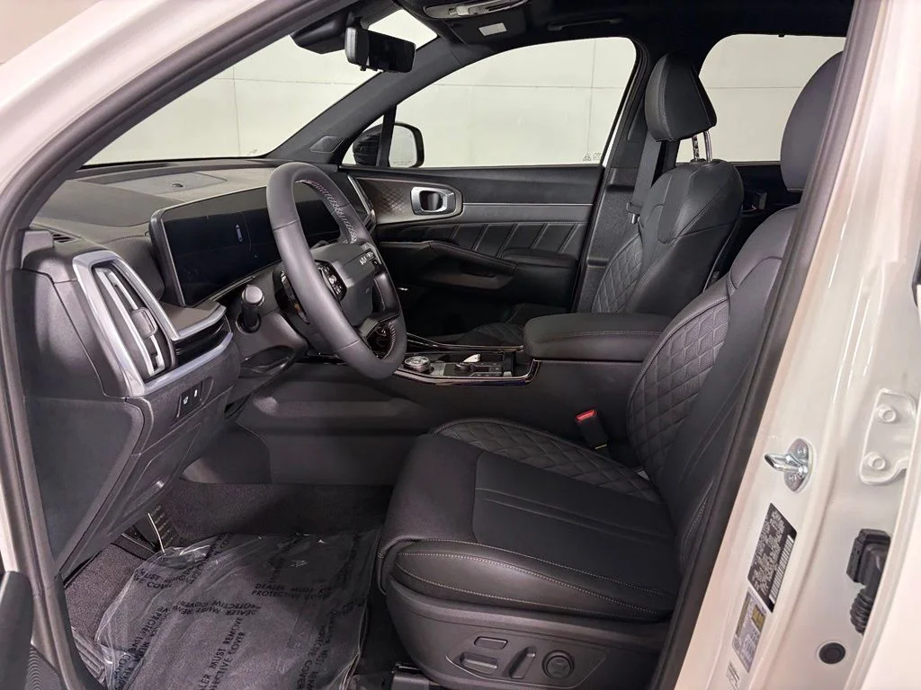 New 2026 Snow White Pearl Kia X-Line SX Prestige AWD image 16
