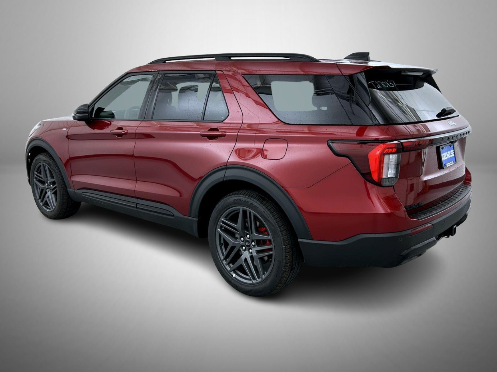 New 2027 Ruby Red Metallic Tinted Clearcoat Ford ST-Line image 7