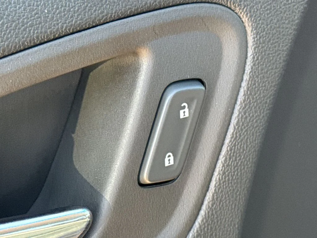Used 2022 Blue Chevrolet LT image 20