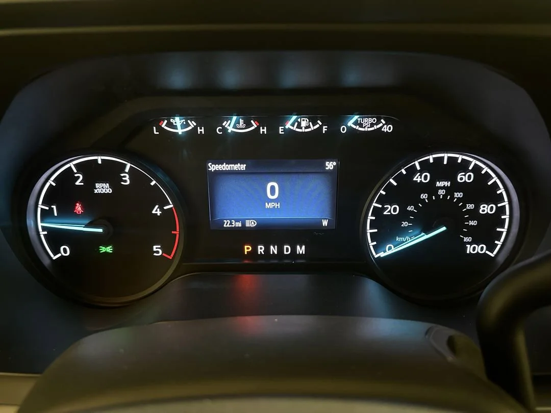 New 2025 Oxford White Ford F-550® XL image 17