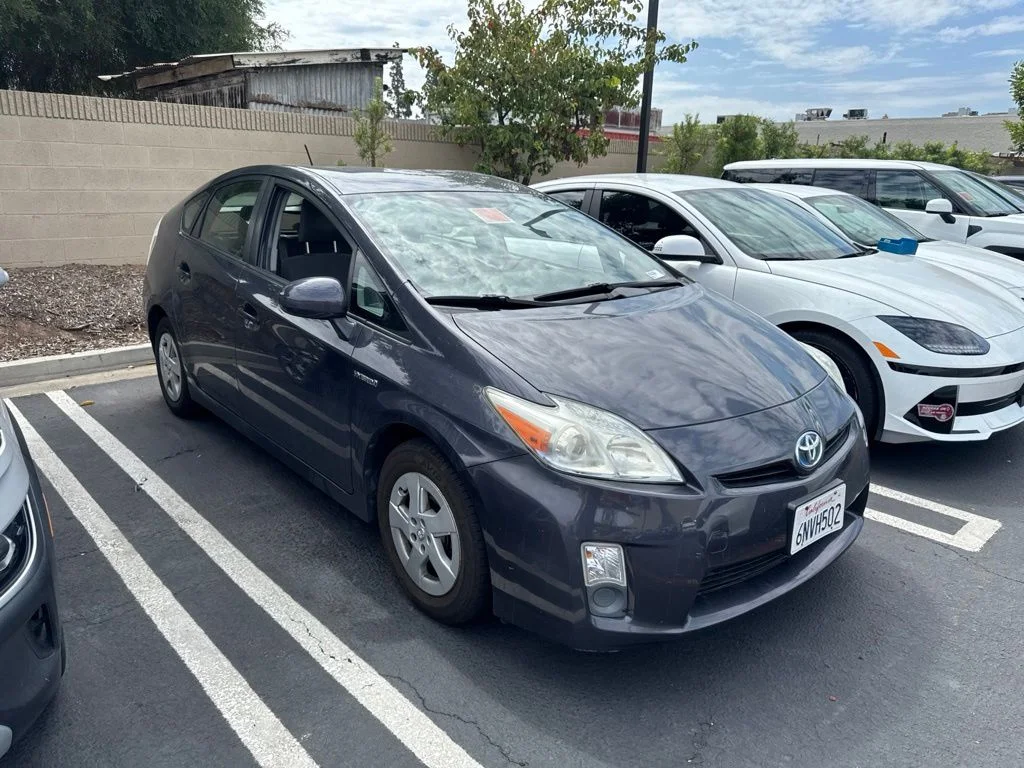 Used 2011 Gray Toyota Two image 4