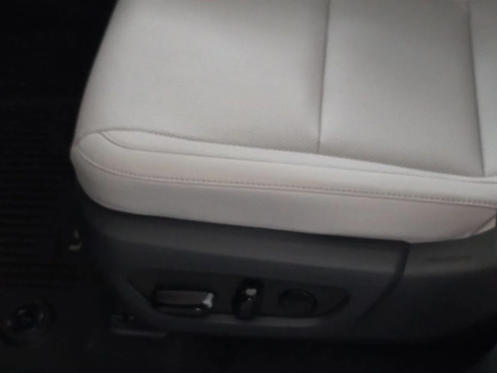 New 2026 Iridium Lexus PREMIUM image 27