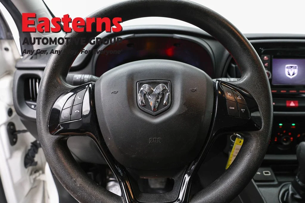 Used 2022 White Ram Base image 10