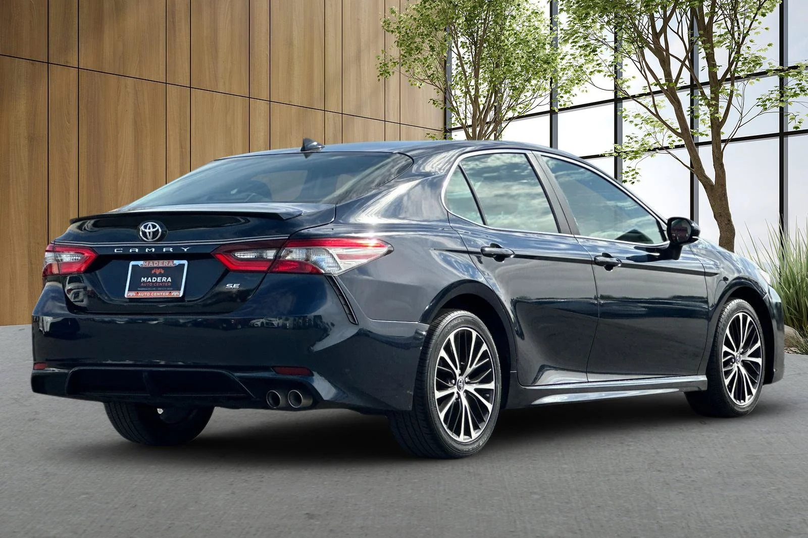 Used 2019 Blue Toyota SE image 4